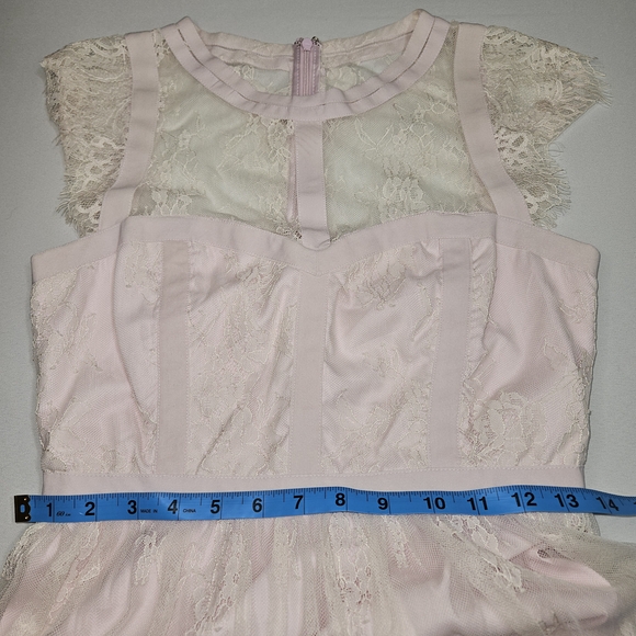 Parker Tesoro Dress LIght Pink Lace Midi Size 4 - Picture 6 of 7